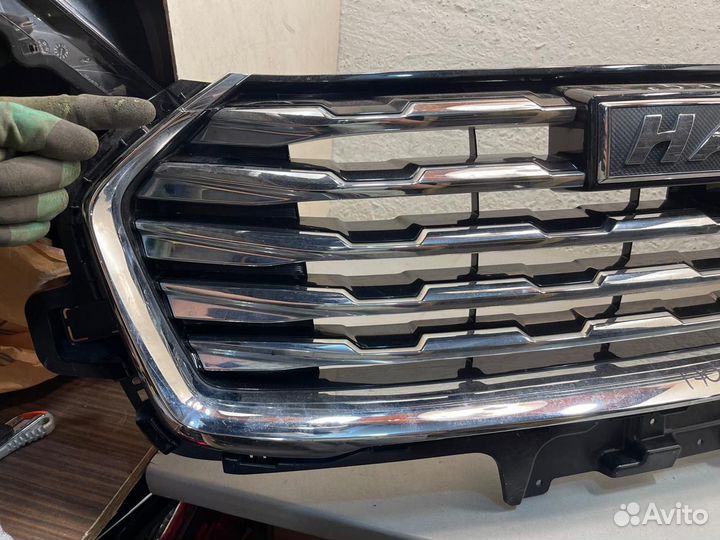 Решетка радиатора Haval Jolion 1
