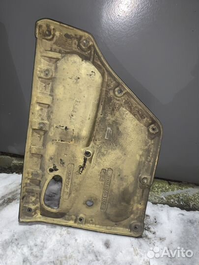 Обшивки задних дверей ваз 2114 2115 2шт