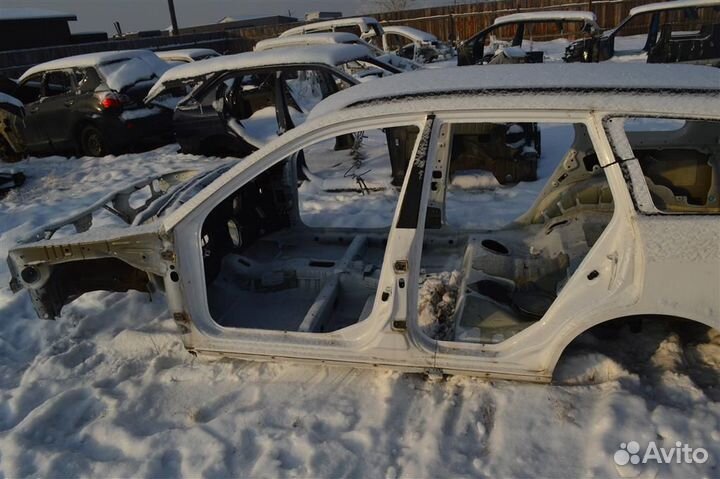 Порог со стойкой левый Nissan Wingroad (Whny11) 1