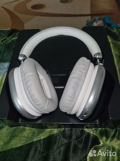 Беспроводные наушники