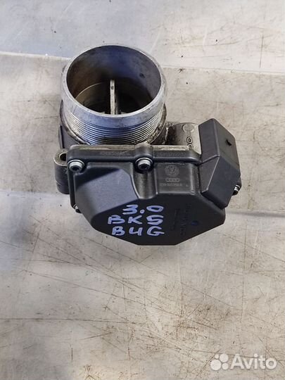 Заслонка дроссельная 3.0 BKS BUG VW Туарег Audi Q7