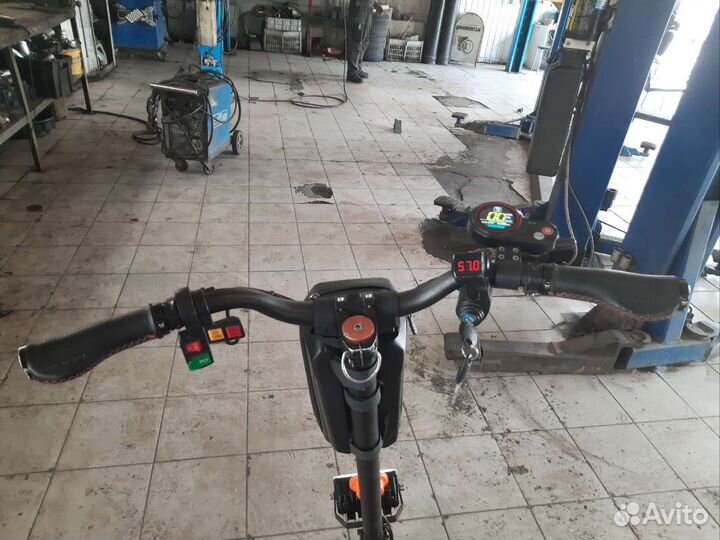 Электросамокат kugoo G1