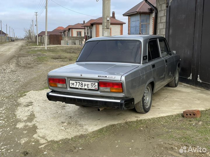 Передние сиденья