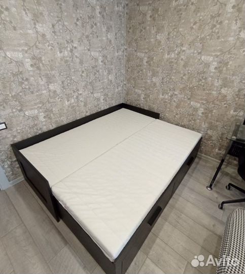 Кровать кушетка IKEA бримнэс