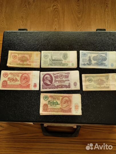 50 пачек советских денег в чемодане