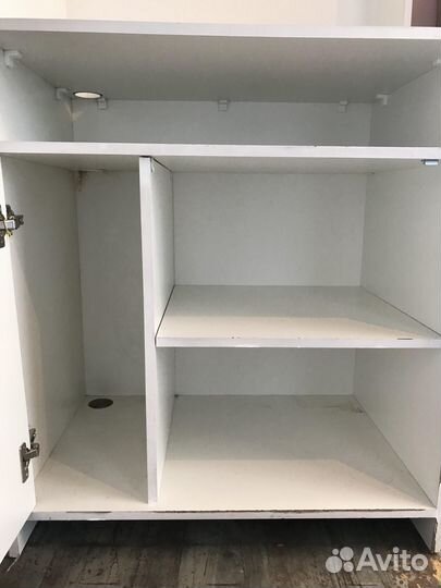 Кассовая стойка, ресепшен