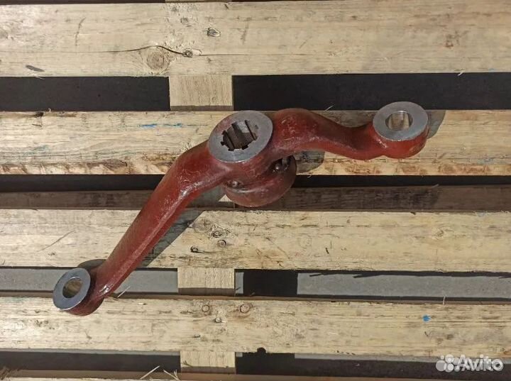 Рычаг 70-3001040-01 гору мтз-80 левый с ушком