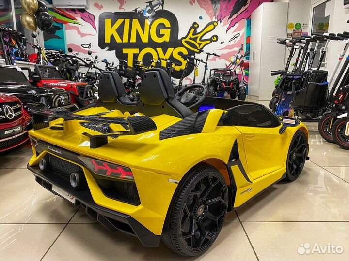 Электромобиль Lamborghini Aventador SVJ Yellow Car