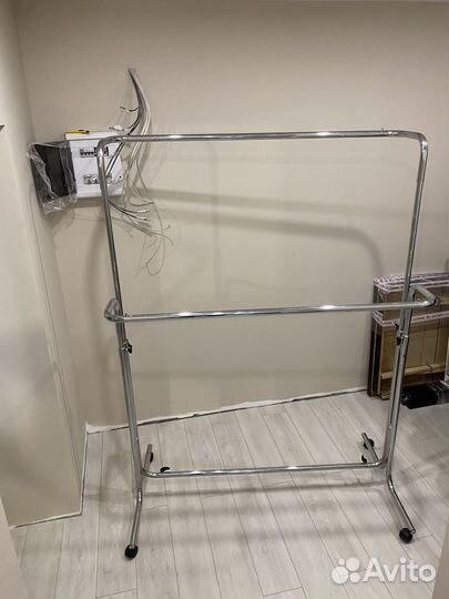 Вешало - стойка для одежды разборное