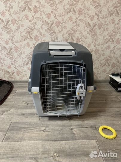 Переноска для собак и кошек