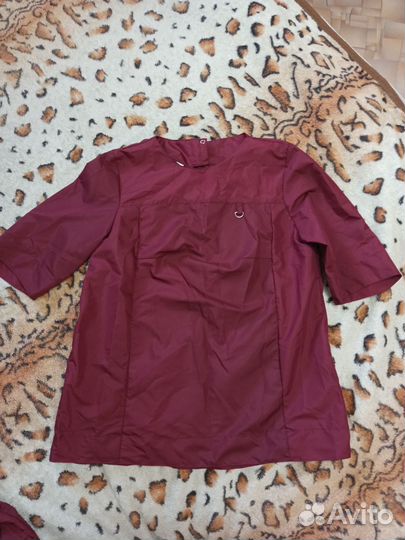 Медицинский костюм новый