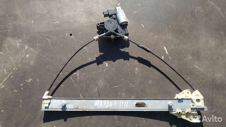 Передний правый стеклоподъемник Мазда 3 BK
