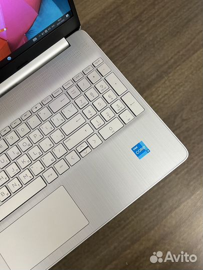 Новый Ультрабук HP i3 11-Gen SSD IPS