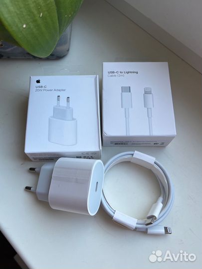 Зарядное устройство для телефона Apple