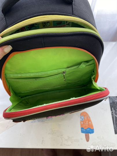 Рюкзак школьный