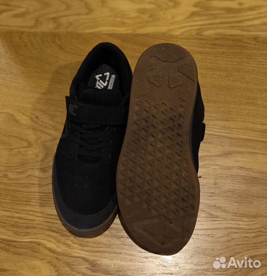 Детские велотуфли Leatt