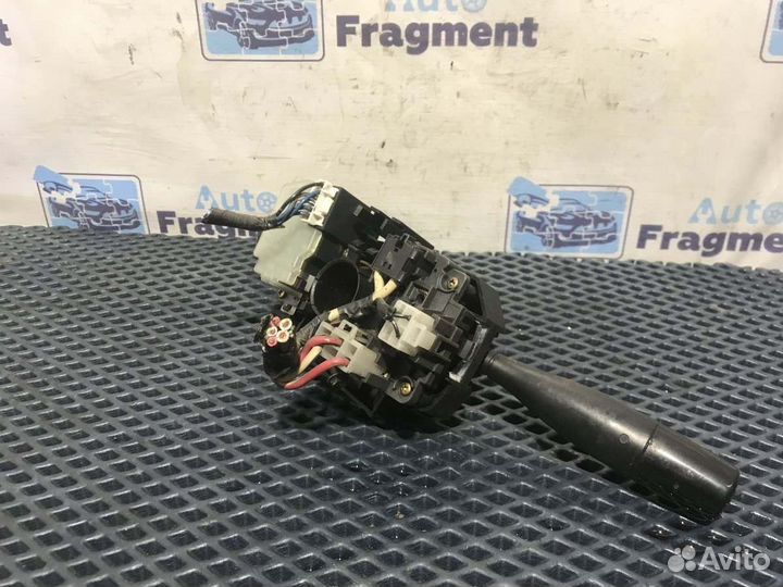 Переключатель подрулевой Mazda 626 FS 2.0 1992