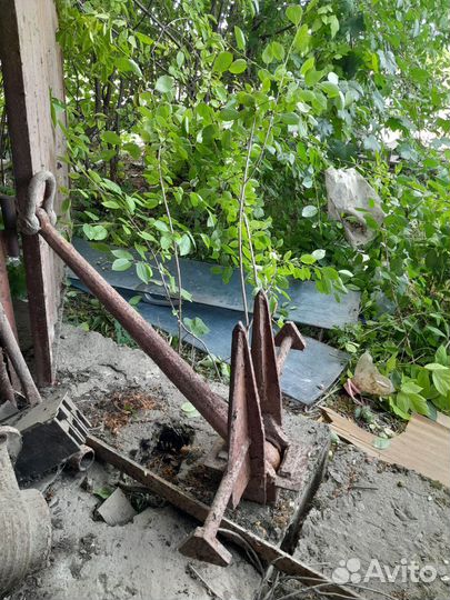 Якорь корабельный