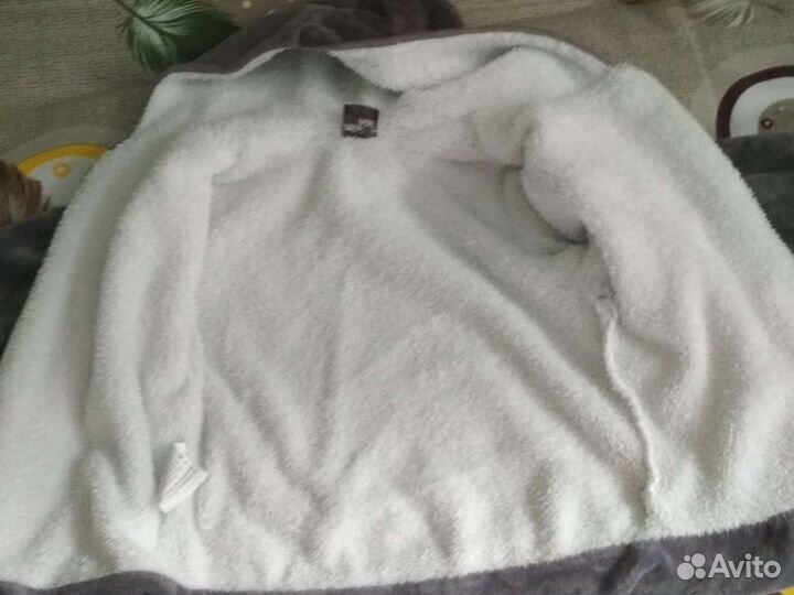 Костюм детский. Возраст 7-10 месяцев