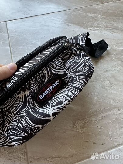 Поясная сумка Eastpak