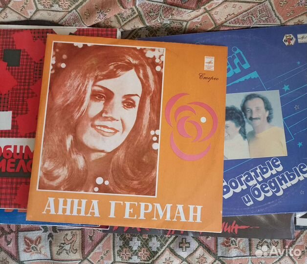 Виниловые пластинки времён СССР