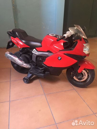 Детский мотоцикл BMW 1300S