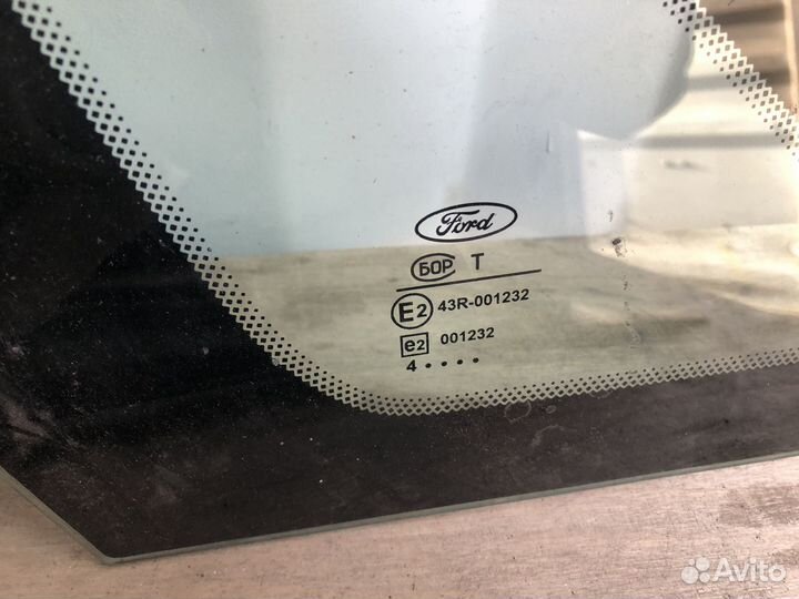 Стекло кузовное глухое Ford Focus 1