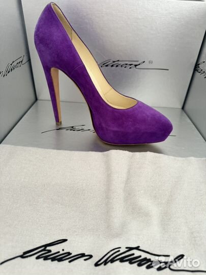 Туфли замшевые Brian Atwood (37)