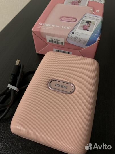 Фотопринтер instax