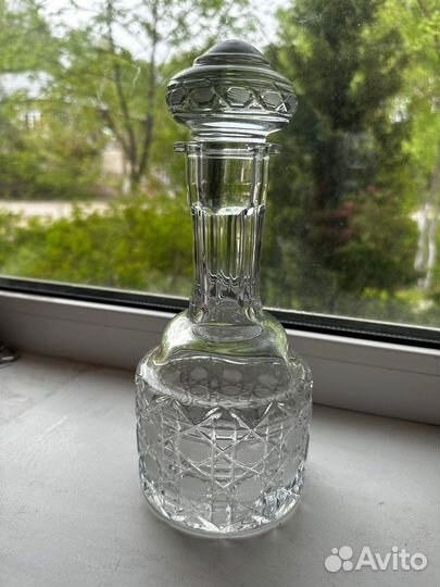 Хрустальный графин