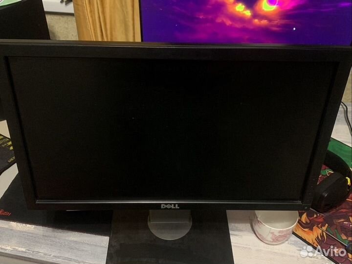 Монитор Dell