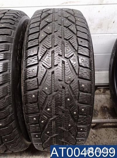 Tigar Ice 215/60 R17 98V