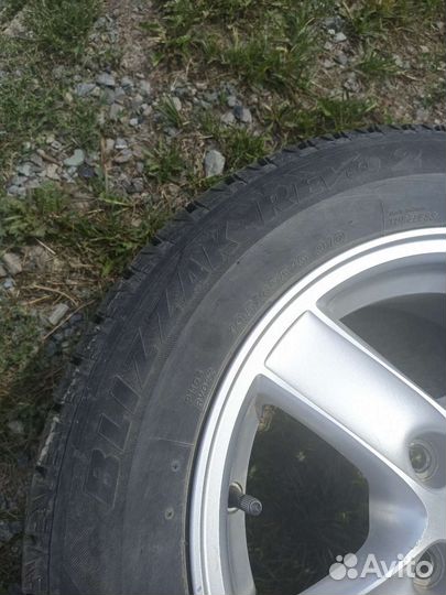 Продам комплект 4 колеса оригинального литья Honda