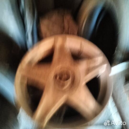 Продам литые диски 4 шт на 16