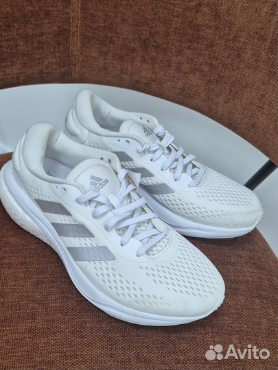 Кроссовки адидас новые оригинал 39 40