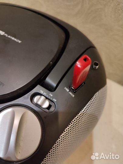 Магнитола Vitek