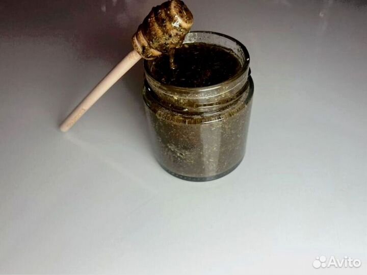 Мед волшебный для него