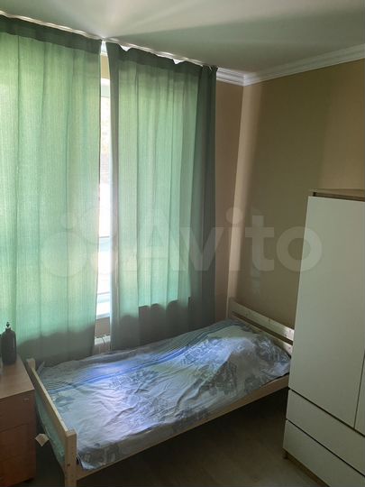 Комната 20 м² в 3-к., 2/10 эт.