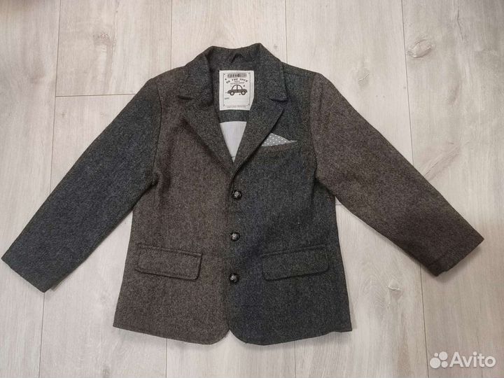 Пиджак для мальчика 98см
