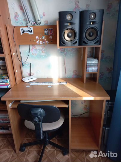 Компьютерный стол бу