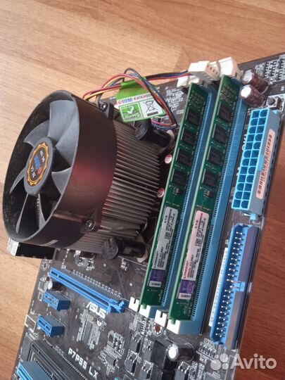 Материнская плата с поцессором