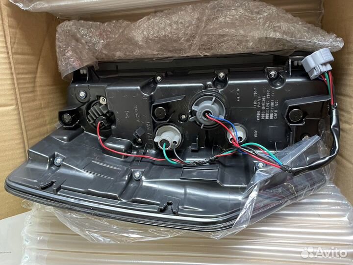 Задние фонари Mitsubishi L200 темные (комплект)