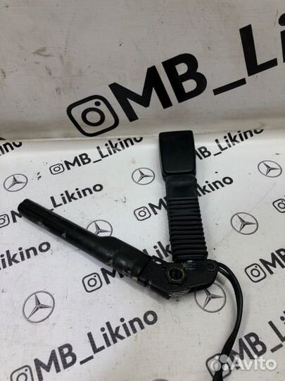 Замок ремня безопасности передний правый Mercedes