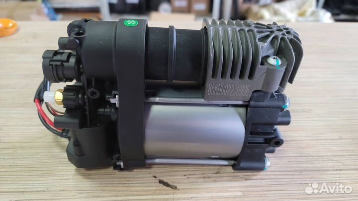 Компрессор подвески Jeep Grand Cherokee WK2