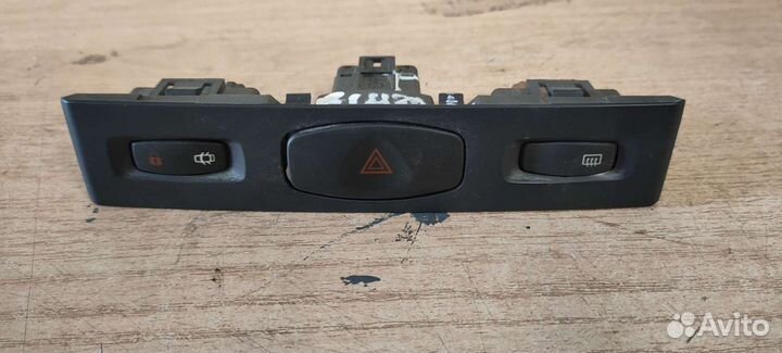 Консоль Renault Symbol 2008