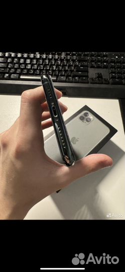 iPhone 11 Pro Max, 64 ГБ