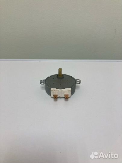 Двигатель вращения тарелки 21V (13мм шток)