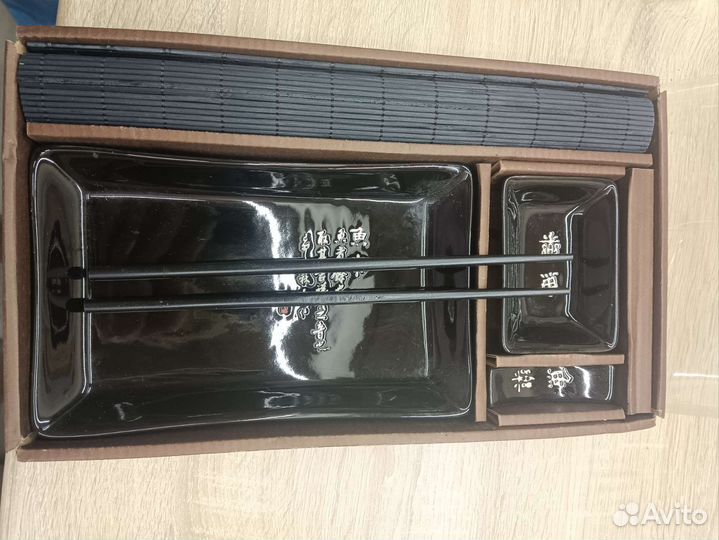 Набор посуды для суши