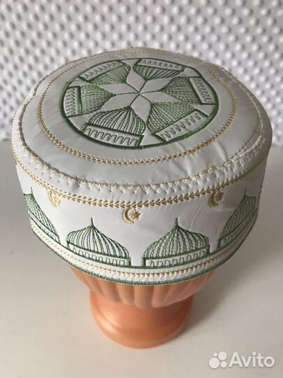 Прокат шапок разных национальностей