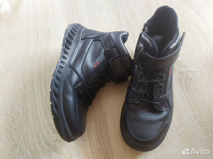 Ботинки демисезонные для мальчика, 34 р
